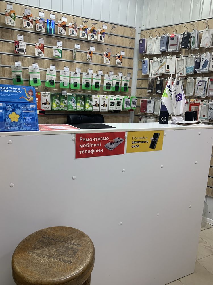 Продам готовый бизнес мобильные аксесуары!