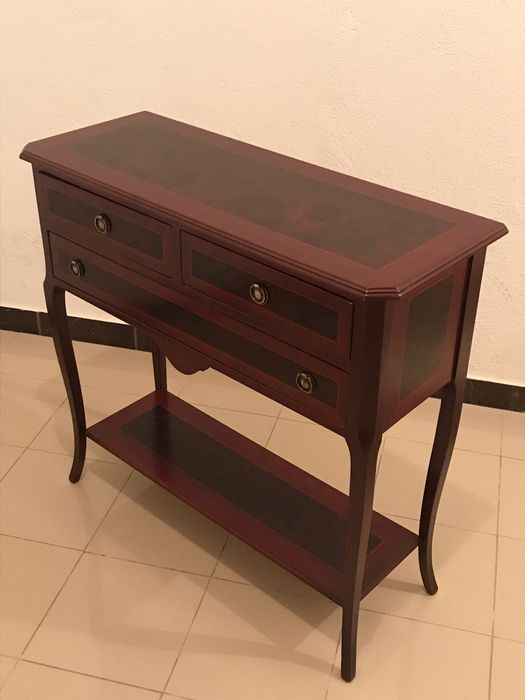 Aparador em cerejeira