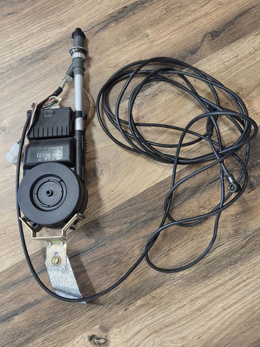 BMW MERCEDES Antena Tył Tylna Elektryczna Komplet HIRSCHMANN AUTA600KE