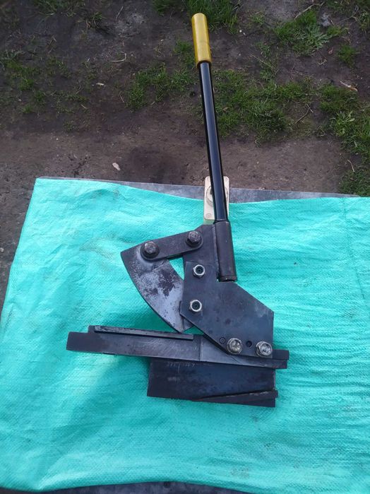 ręczne nożyce do cięcia blachy