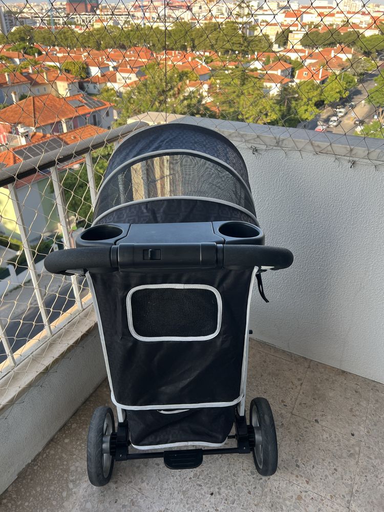 Carrinho para cães dobrável - Pet stroller Innopet