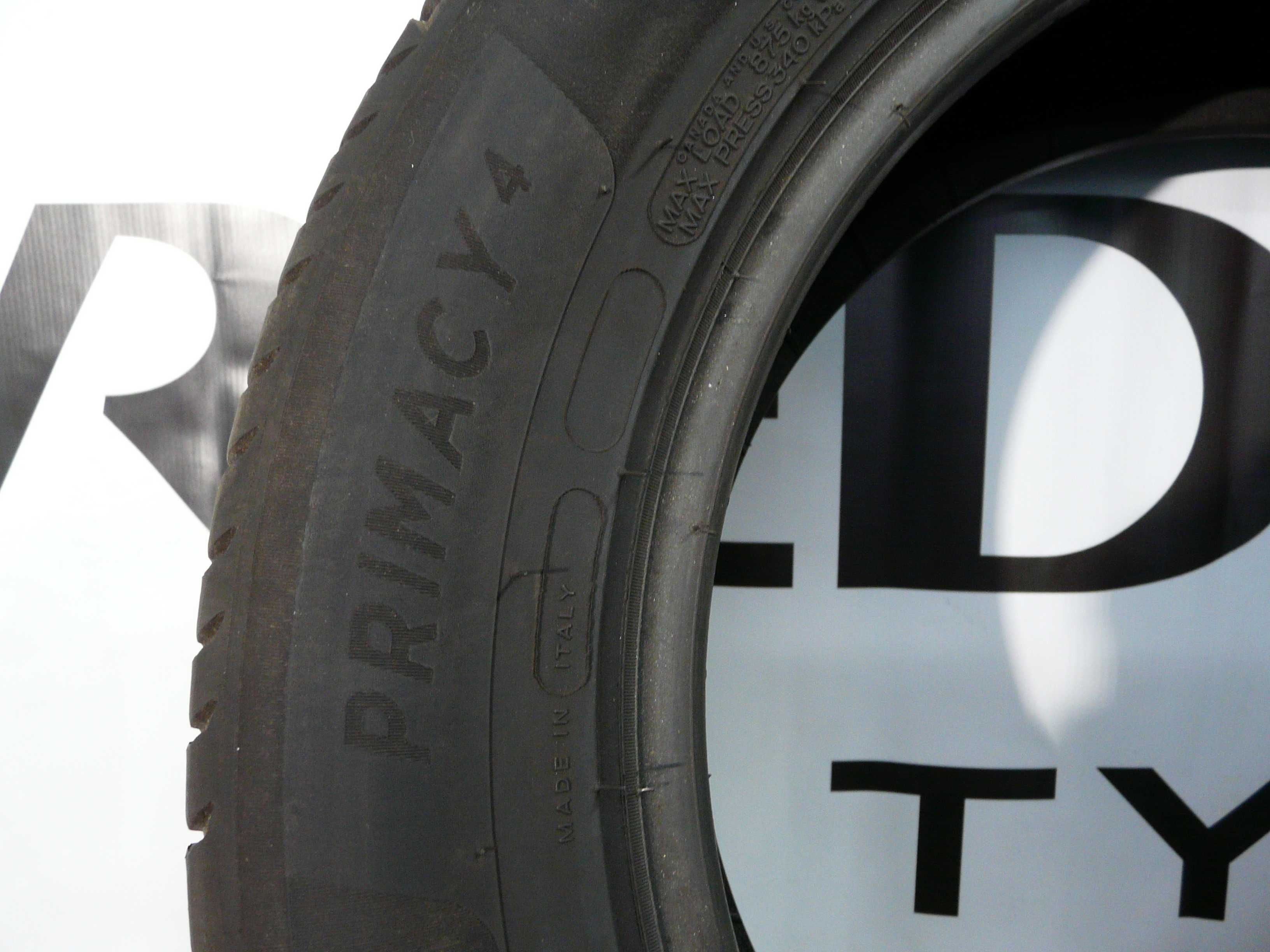 Opony letnie x2 235/55R17 Michelin #F002