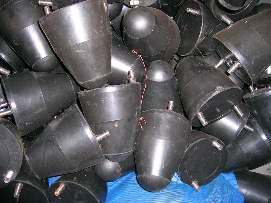 Odbojnik na dwie śruby pełny przyczepa HL8011,HW6011 nowy faktura