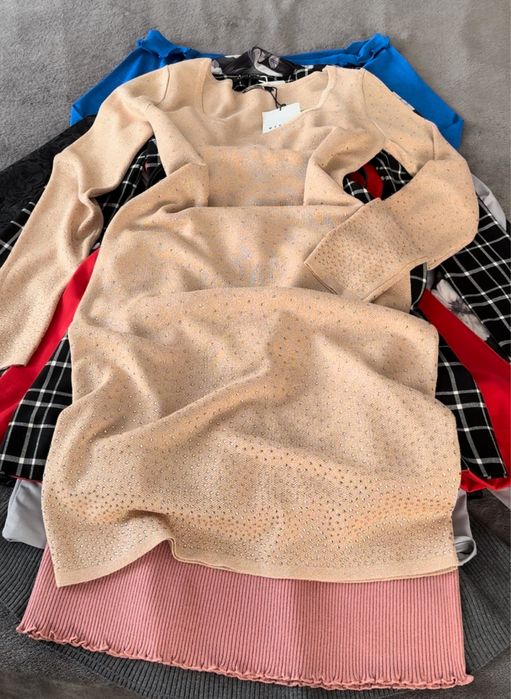 Стоковий одяг оптом, Pretty Little Thing