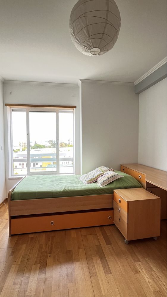 Mobilia completa quarto