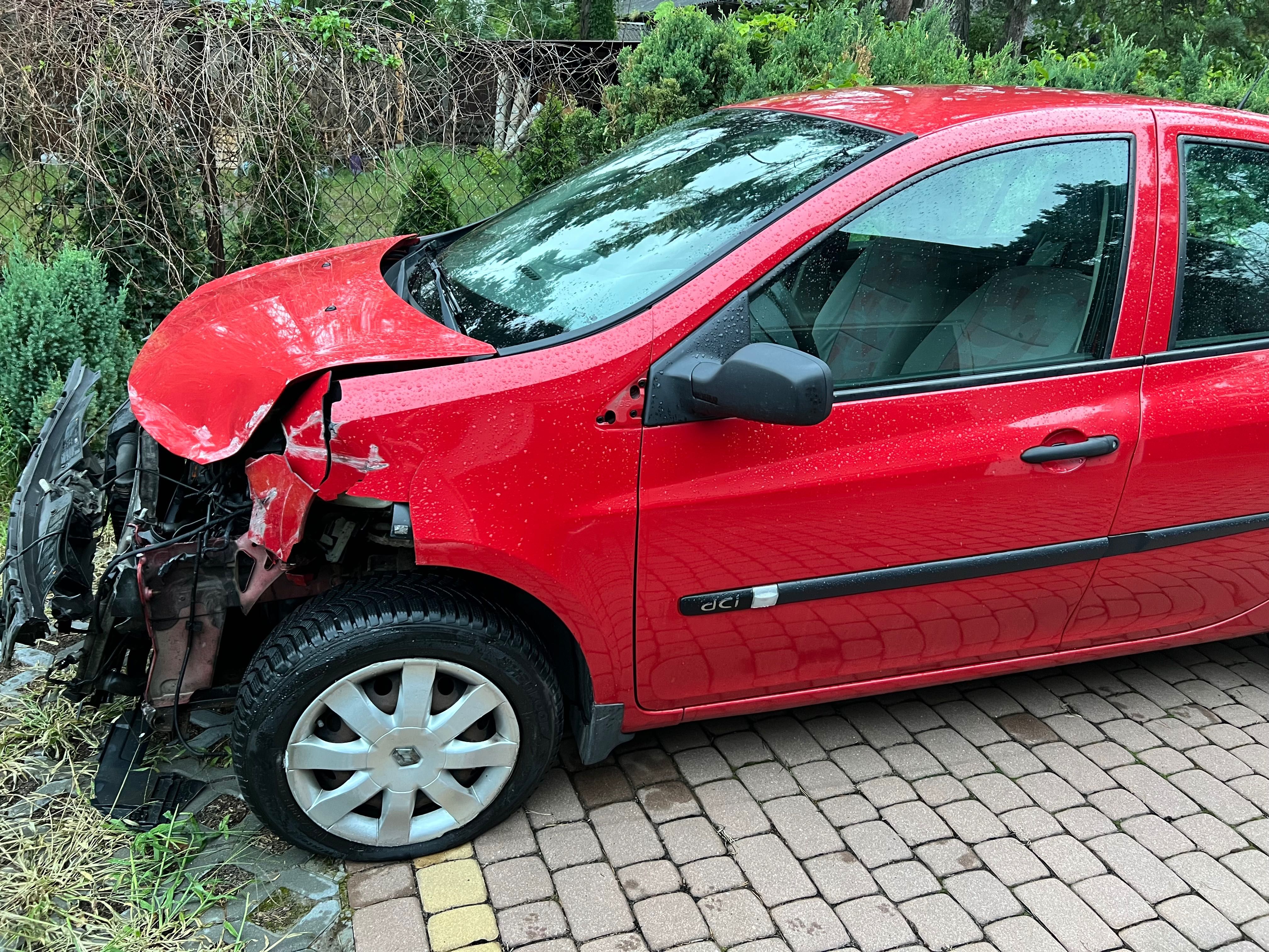 Renault Clio 3 III 1.5 dci uszkodzony