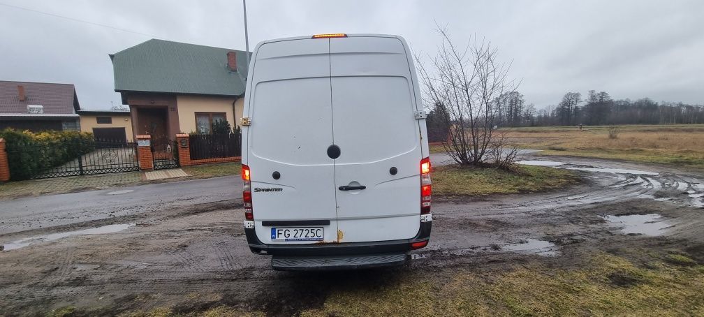 Mercedes sprinter autosklep