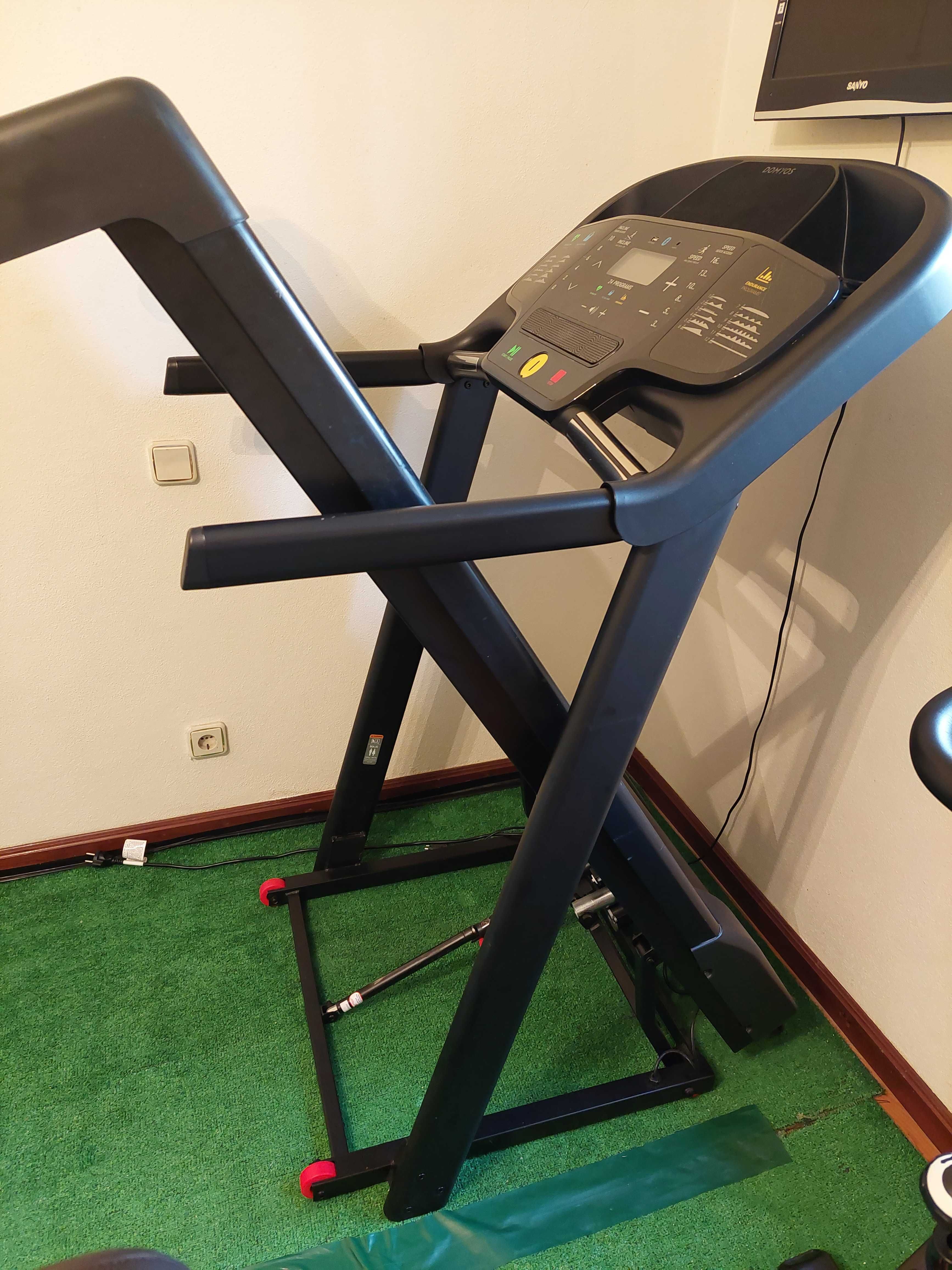Passadeira elétrica Domyos T540c