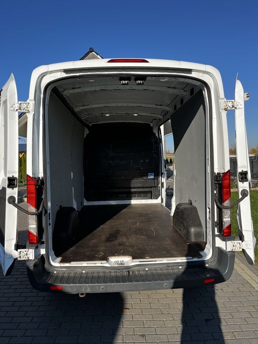 Ford Transit L2H3 2017r