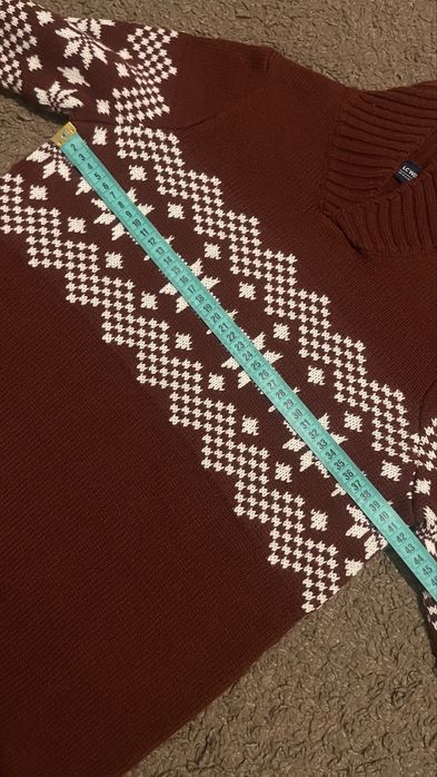 Свитер на рост 122-128