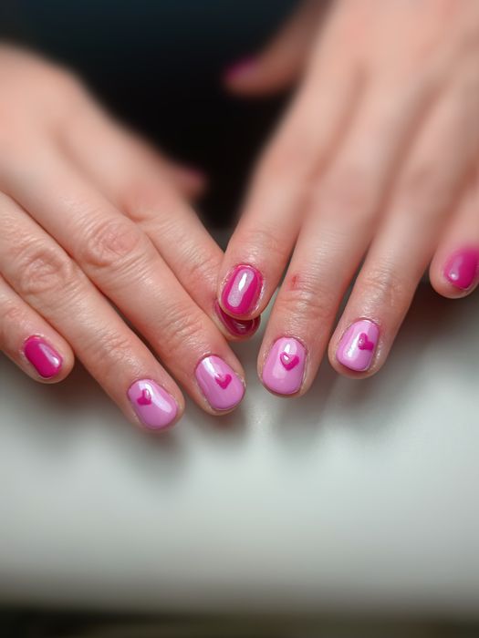 Manicure hybrydowy