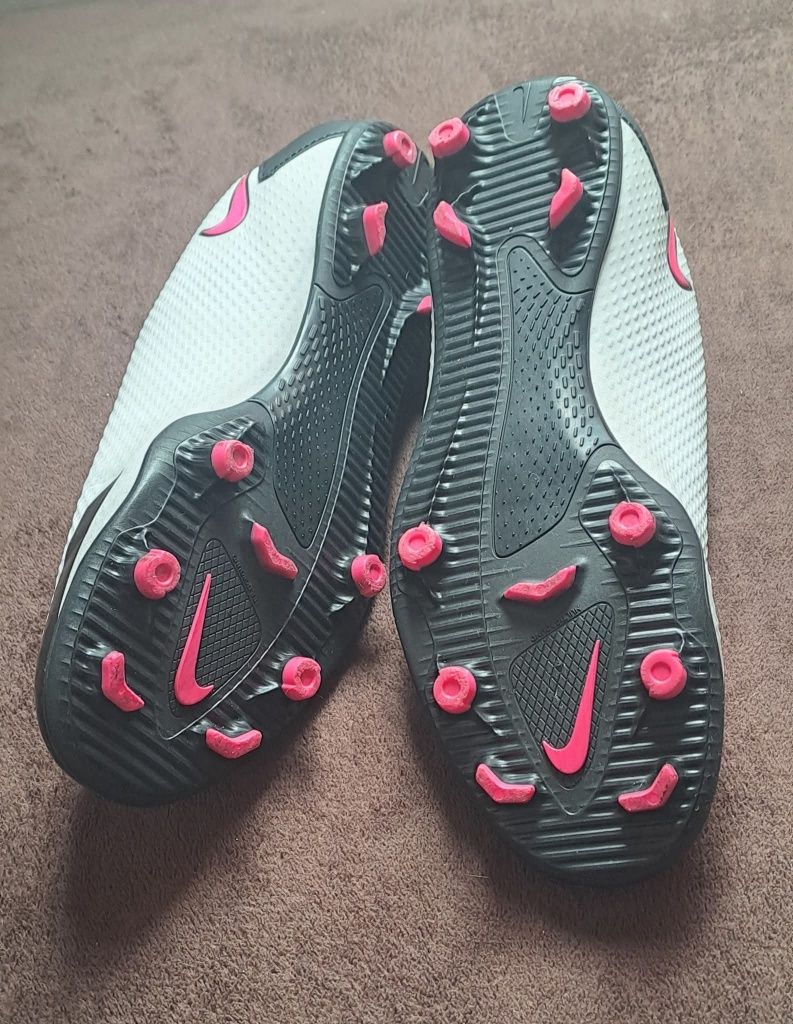 Chuteiras Nike Tamanho 43