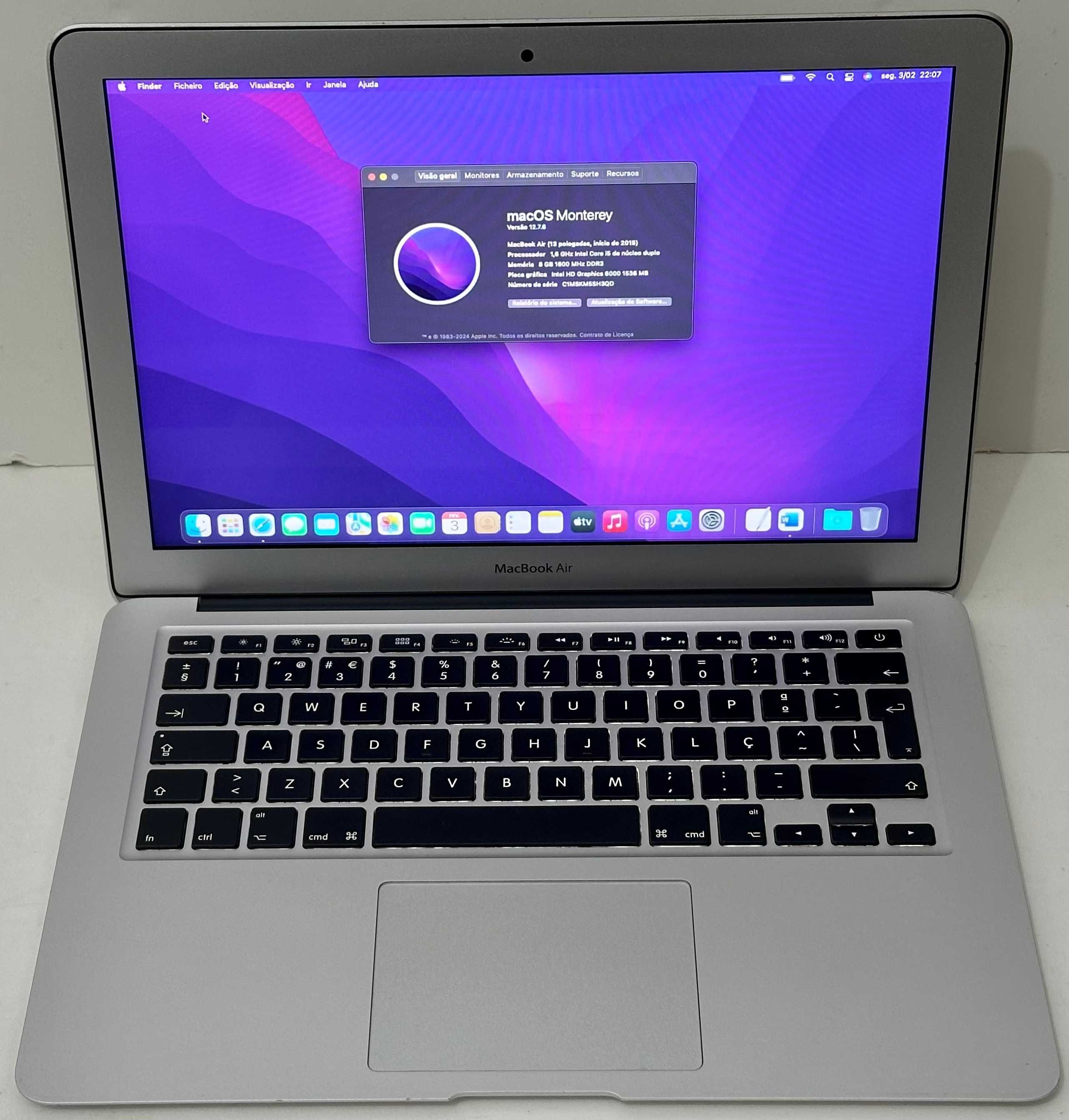 Macbook Air 13 - 2015 - 8gb Ram - 256gb SSD