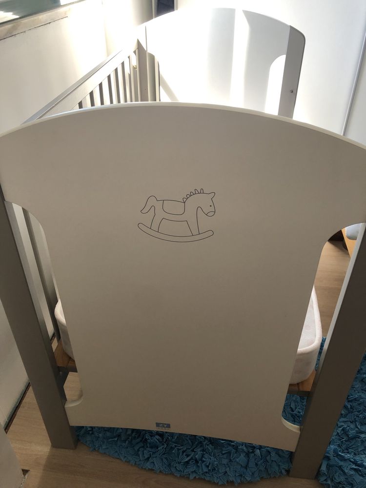 Cama de grades, Berço