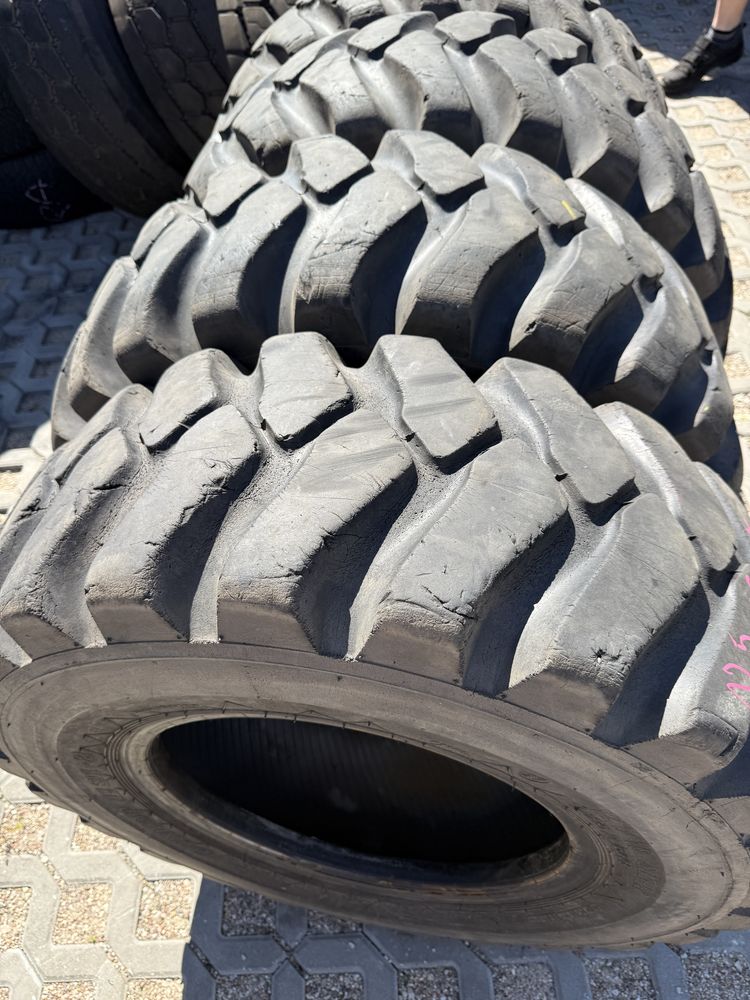 12.5/80-18 12.5-18 340/80-18 Dunlop Ładowarka