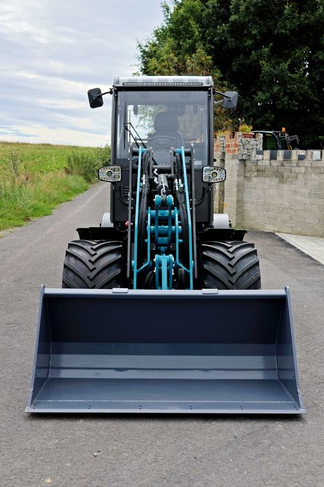 Ładowarka kołowa Schmidt 4350A NOWA WERSJA 2025 4x4 udźwig 2000 kg