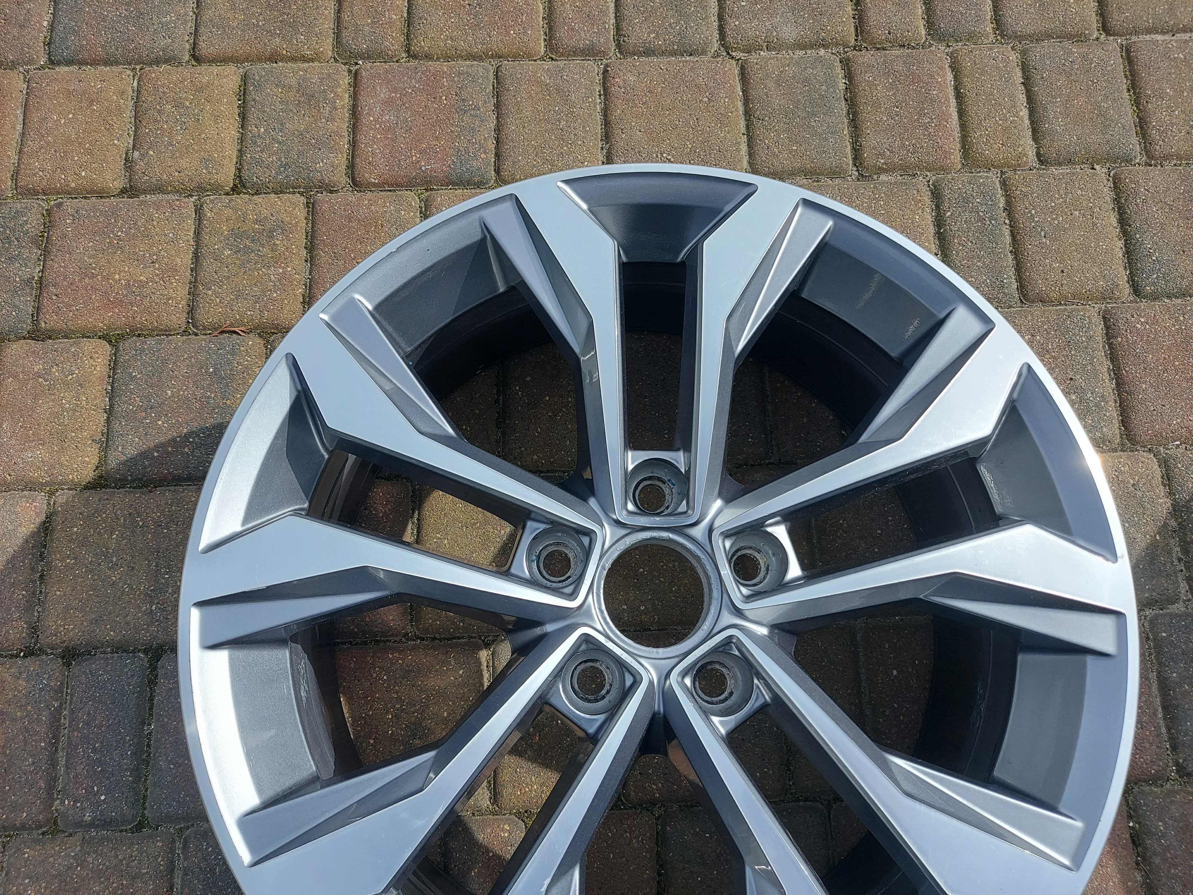 Felga oryginalna Vw 17 "et 40