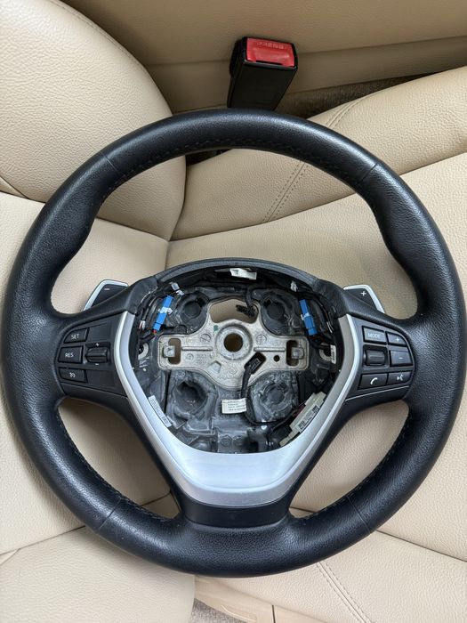 Продається спортивне кермо з підігрівом