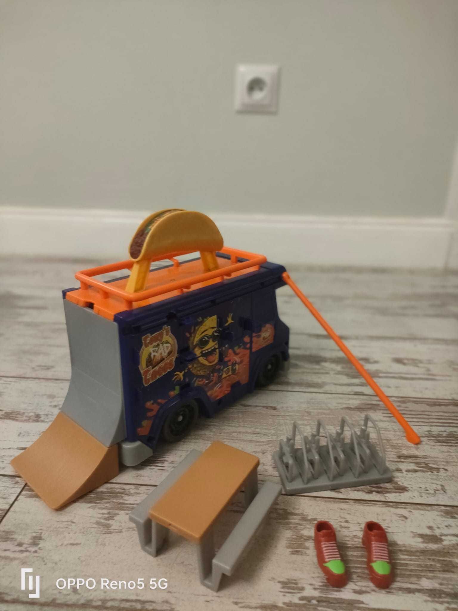 Hot Wheels Skatepark