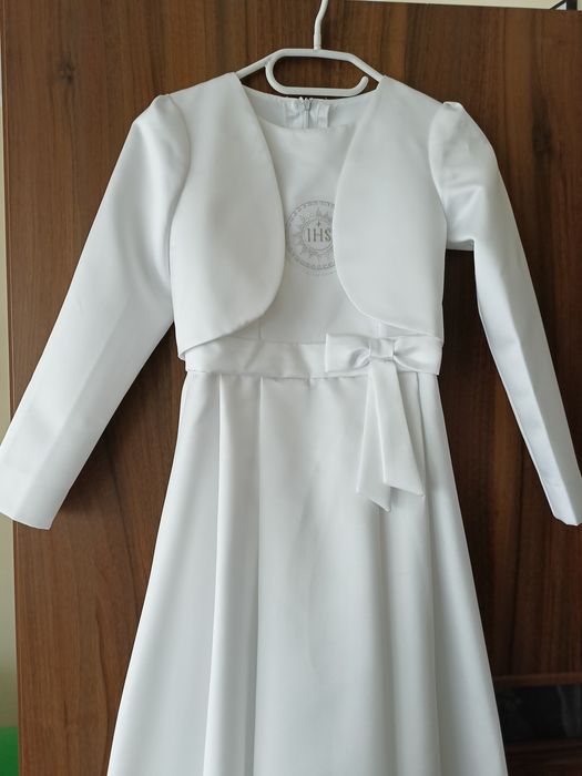 Sprzedam sukienkę komunijną z akcesoriami, rozmiar 128/134 z bolerkiem