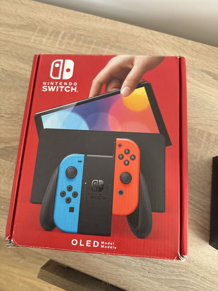 Nintendo Switch Oled jak nowy, caly zestaw plus gry