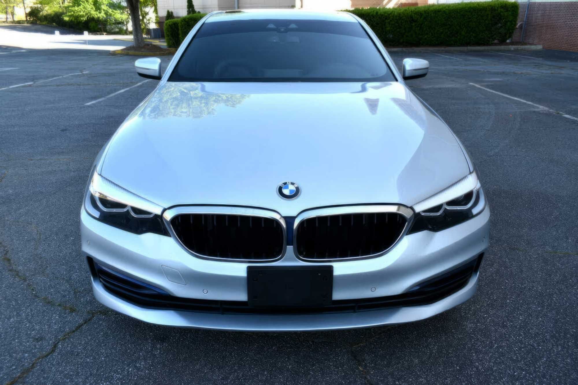 2019 BMW 5 Series 530i