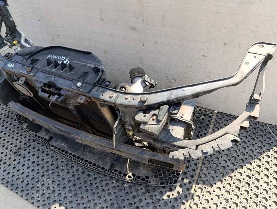 Kia Ceed I Lift 1.6 Crdi Pas Przedni Komplet Manual