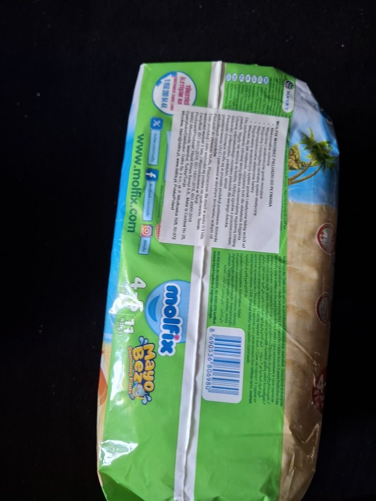 Pampersy do wody  9-15 kg (2paczki plus gratis)