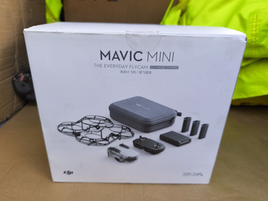 Drone Mini 1 DJI com telemóvel