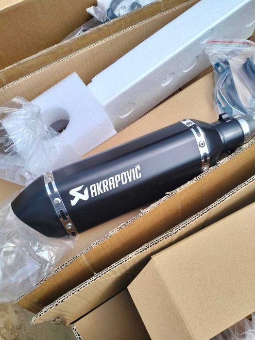 Прямоточна Труба Вихлоп Прямоток Акраповичь Вихлопна труба на мотоцикл