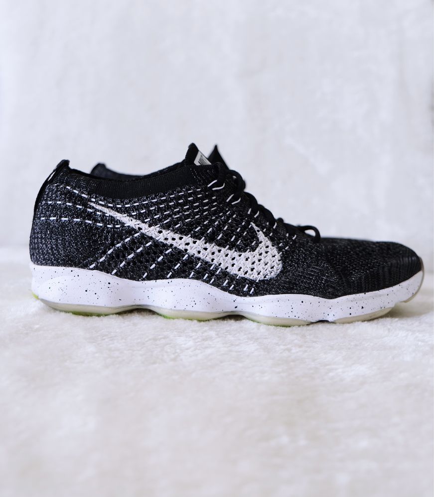 Tenis Nike Flyknit Zoom Agility