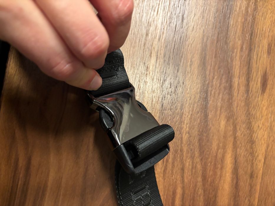 Saszetka nerka Deha damska