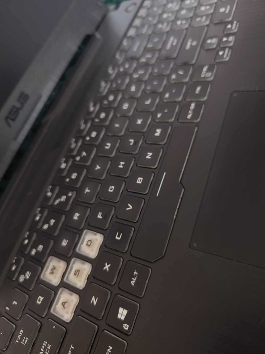 Laptop gamingowy lub do grafik ASUS TUF Gaming F15 144Hz