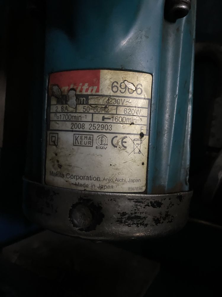 Гайковерт Makita 6906
