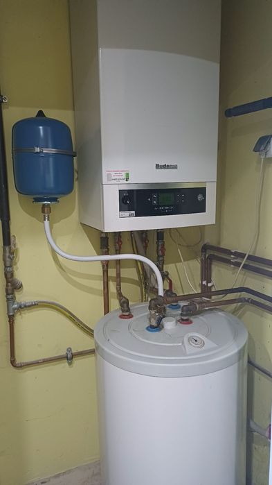 Sprzedam piec gazowy Buderus  Logamax Plus GB072-24 + Bojler