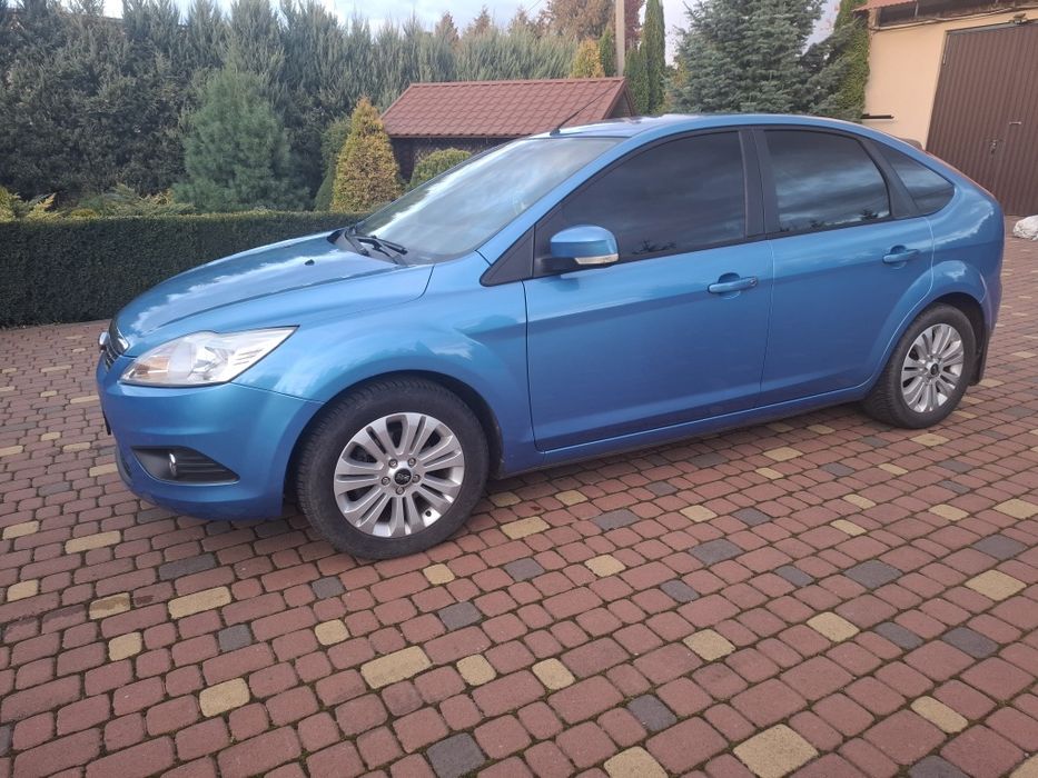 Ford Focus 2010р 1.6 бен/газ