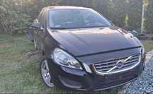 Volvo S60 D3 2010  na części