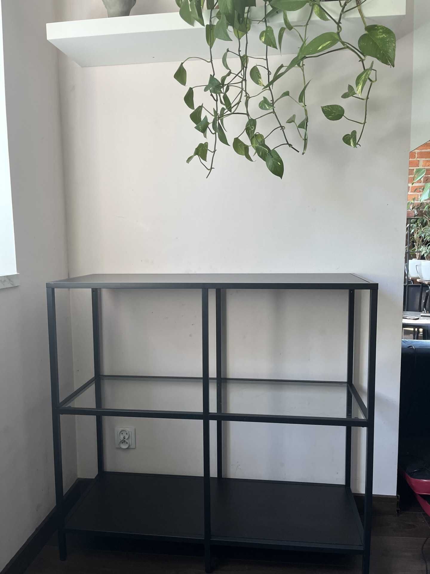 Regał IKEA vittsjo