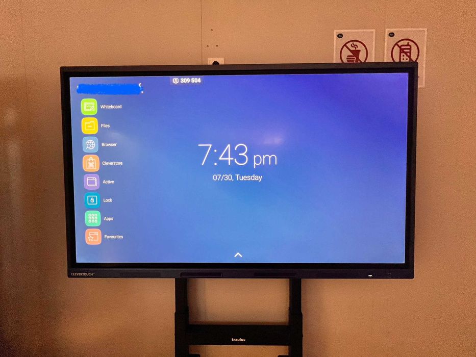 Ecrã interactivo Clevertouch de 65" p/ salas de reuniões e aulas