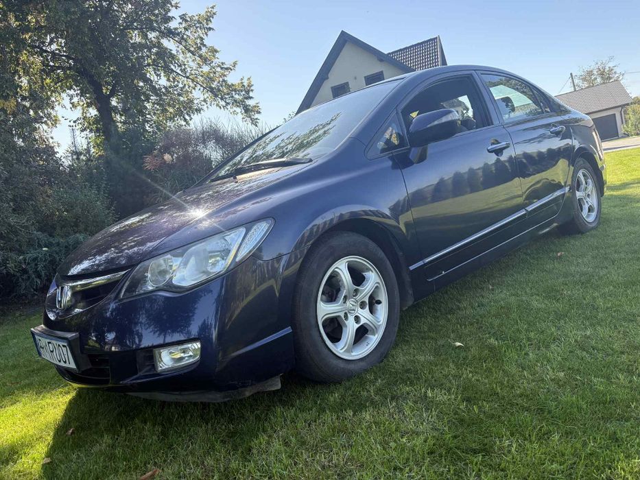 Honda Civic Sedan 1.3 z gazem Hybryda Automat Taxi