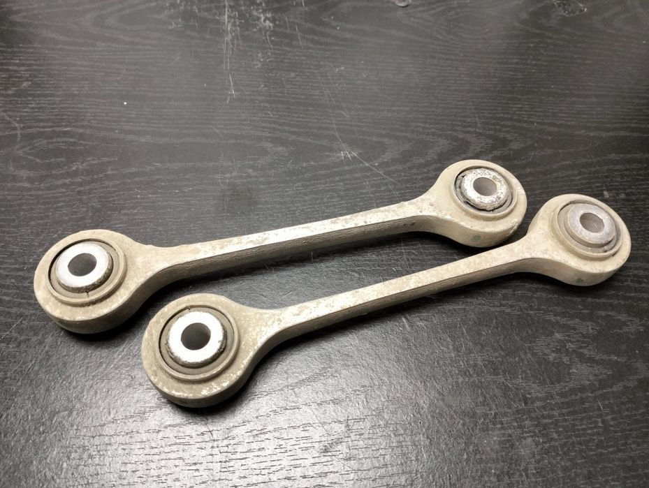 Тяга, стійка стабілізатора Touareg, Cayenne, Q7