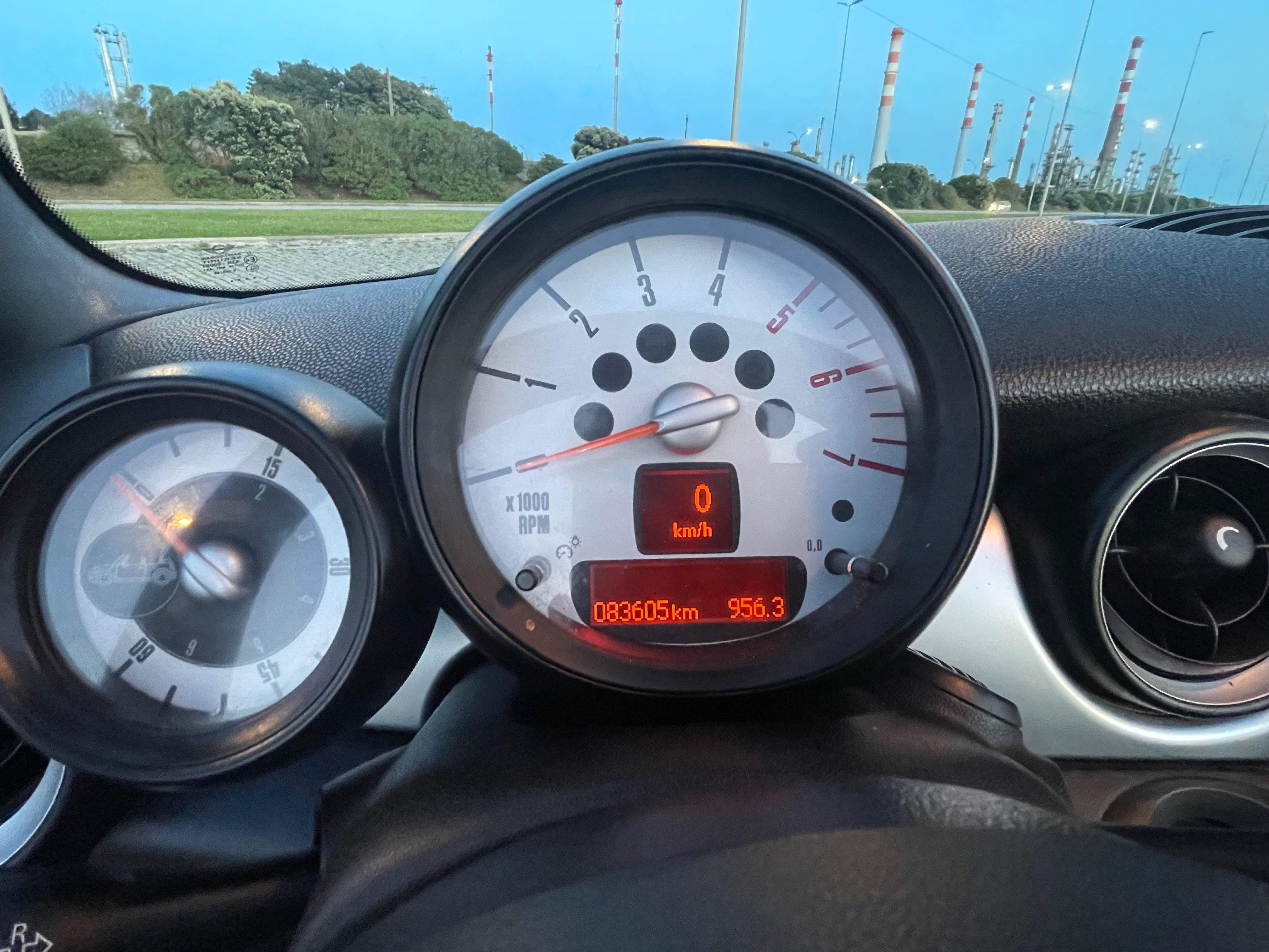 Mini Cooper cabrio 83000kms nacional