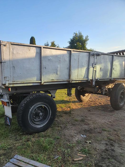 Przyczepa hl 8 zabudowa