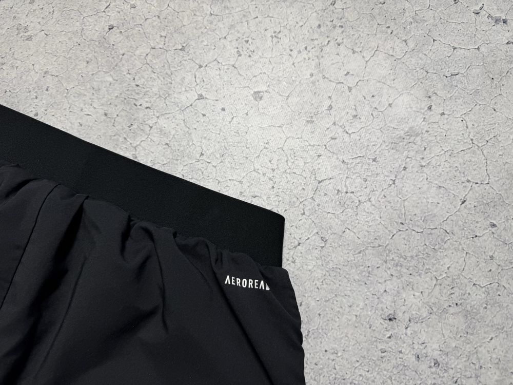 Нейлоновые Шорты Adidas FC Arsenal Идеал Черные M-L