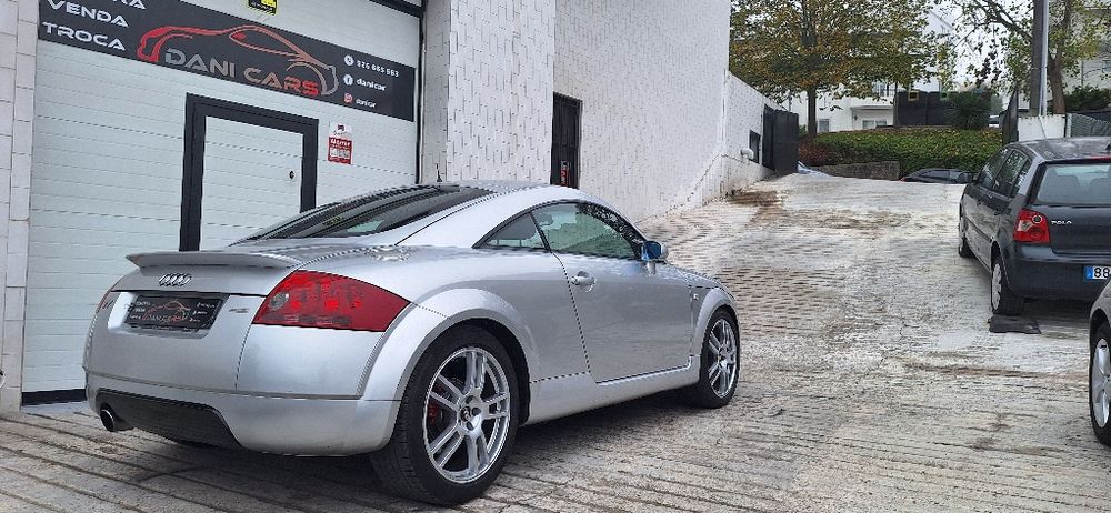 Audi tt QUATTRO 180cv