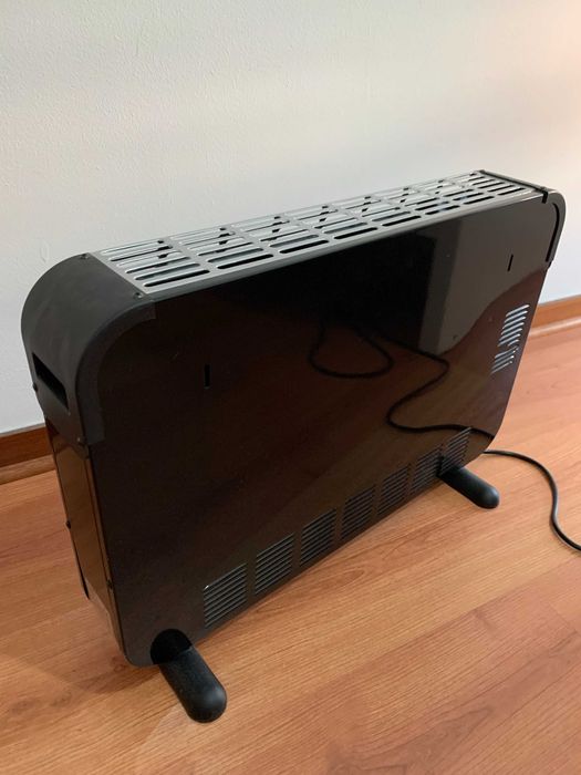 JATA - Aquecedor/Convector 2000W com Turbo Negro C214T