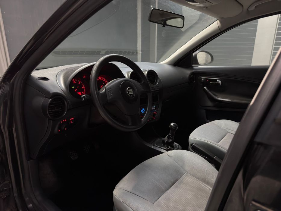 Seat Ibiza 6L TDI bom estado