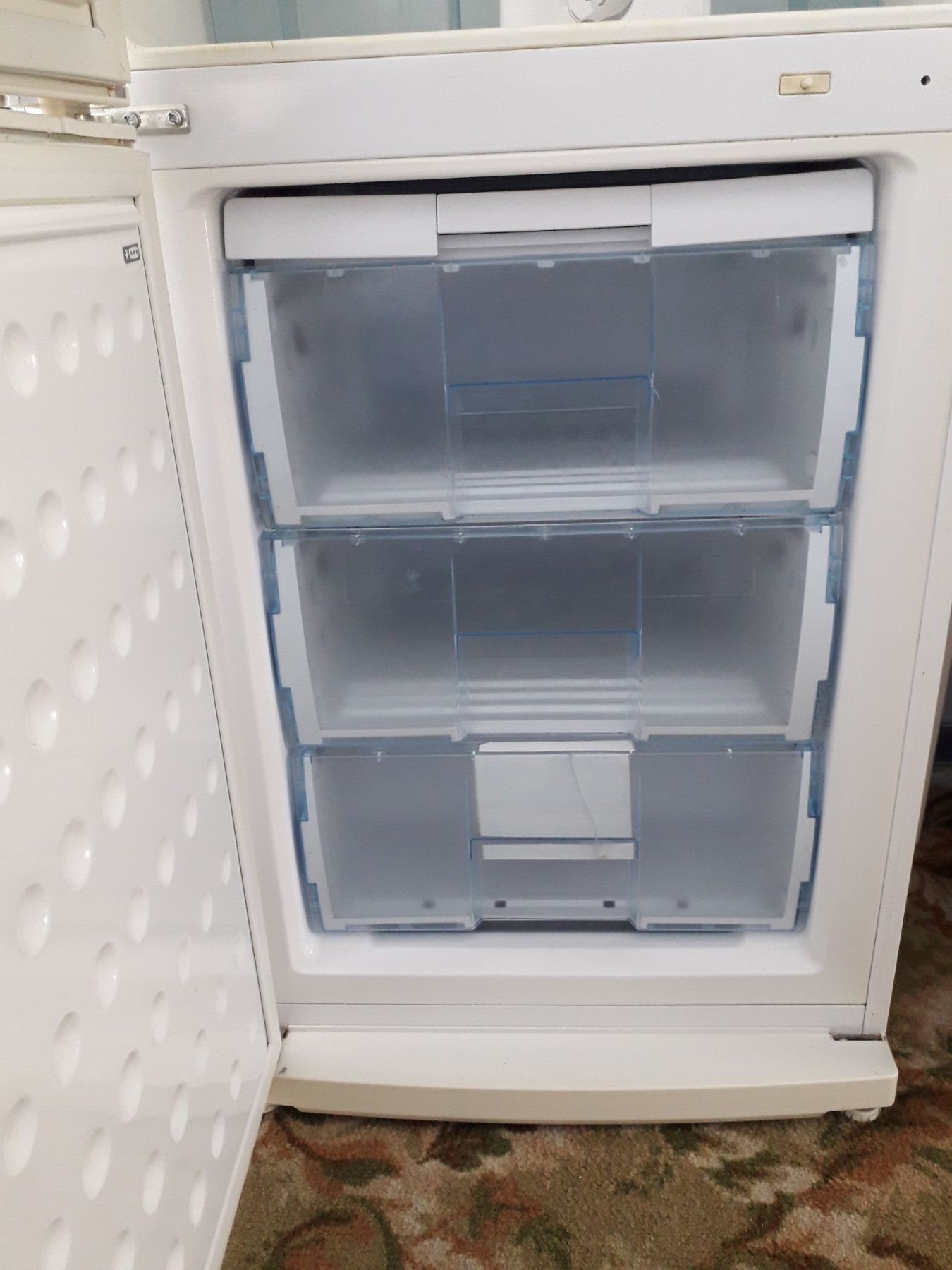 Холодильник BEKO CDP 7600 HCA 185 см.