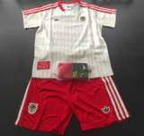 Equipamento de criança do Benfica Retro, dos 6 aos 13 anos