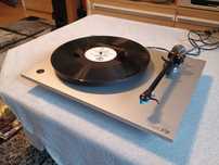 Rega P3 2000 rega Rb 300 rega elys